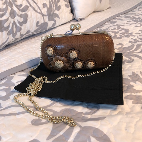 Handbags - Crossbody purse